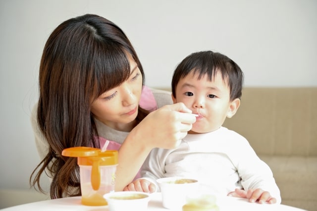 【乳児院とは？転職に役立つ資格とおすすめの勉強法｜資格2】幼児食ベーシック